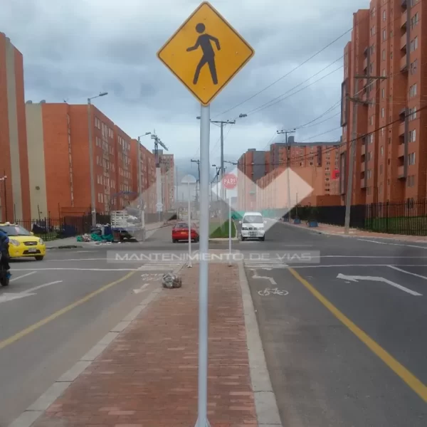 señales verticales en colombia